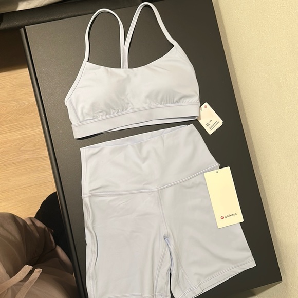 Lululemon Align Set in Pastel Blue - Picture 4 of 14